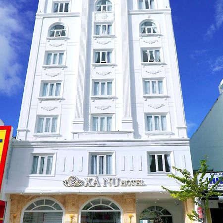 Hotel Khach San Xa Nu Kon Tum Exterior foto
